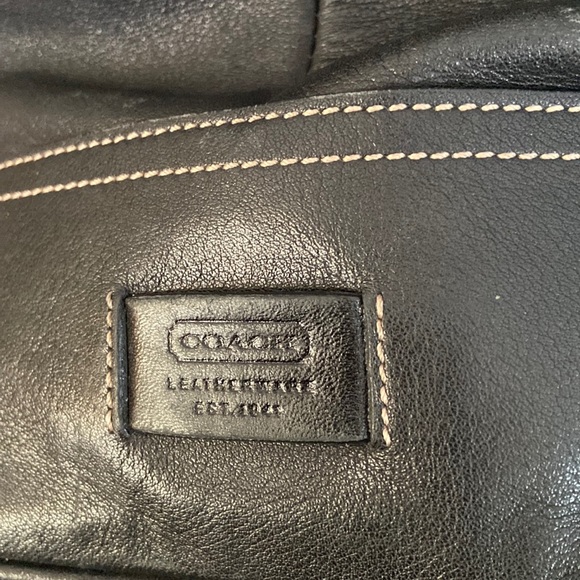 Vintage Coach Purse 5131 Hampton Black Leather Carry All Tote Bag - Picture 5 of 12